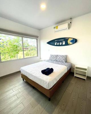 Pacific Breeze House - with private pool