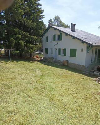 F3 Terrasse & Jardin Font-Romeu