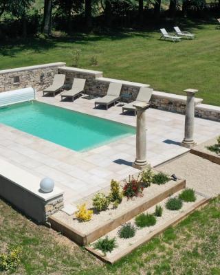Domaine La Lauren avec piscine chauffée et jacuzzi