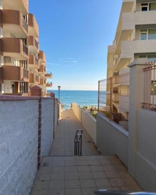 Estudio a 50m de la playa