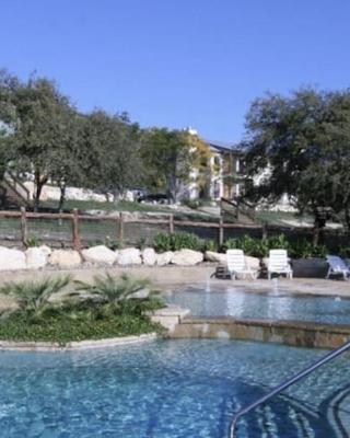 Garner State Park/Frio River Getaway in Concan