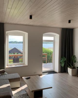 TaaliHomes Kuremaa ridaelamu järve kaldal - saun hinnas