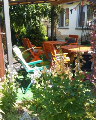 Morska Bryza -Pokoje gościnne na trasie R10