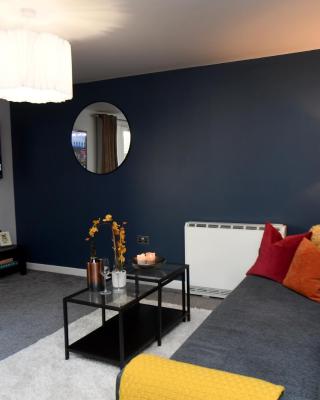 Harrogate Self Catering - Regent's Court Azure Suite