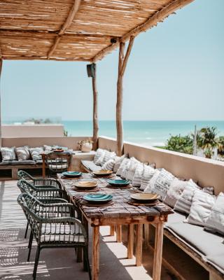 Dos Mares Barefoot Luxury