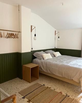 Maison Emile - Coeur du village - 8 personnes - Clim - Superbe literie