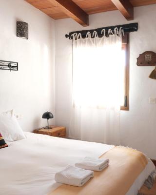 The Wild Olive Andalucía Palma Guestroom