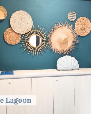 Roxy Sematan Townhouse - Blue Lagoon