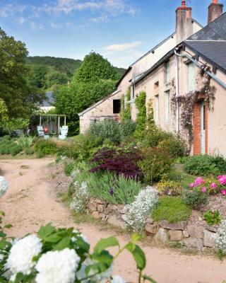 Maison de vacances Les Mésanges, à Ménessaire