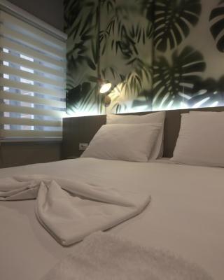Alyvia Rooms