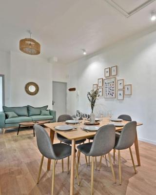 Au coeur des Platanes - Parking Gratuit Sous-Terrain - CLiM - Balcon