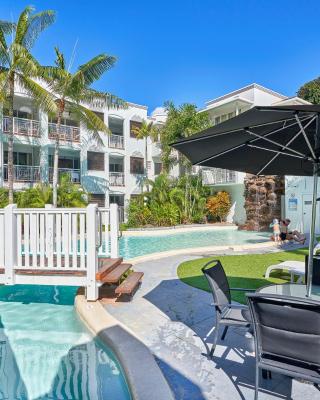 Alassio Apartments with direct pool access Palm Cove