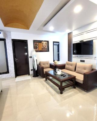 Hotel The Daanish Residency - Karol Bagh