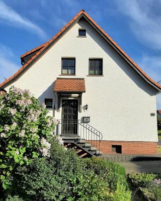 Vey'nes Ferienhaus & Vey'ne Ferienwohnung