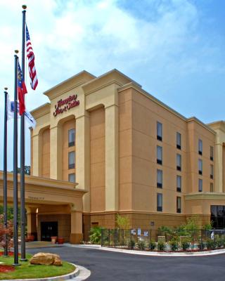 Hampton Inn & Suites Atlanta-Six Flags