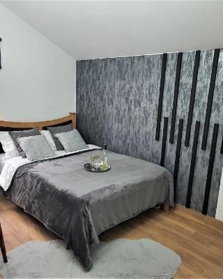 The Luxe Flat No 4, Mansfield,
