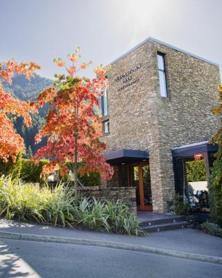 Queenstown Park Boutique Hotel
