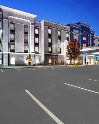 Hampton Inn & Suites by Hilton Syracuse Dewitt