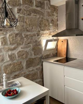 Studio Apartments Leut & Lanterna