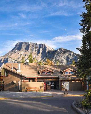 HI Banff Alpine Centre - Hostel