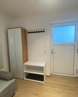 Apartment S&A
