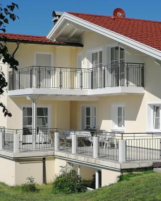 Wunderschöne Ferienwohnung mit Seeblick