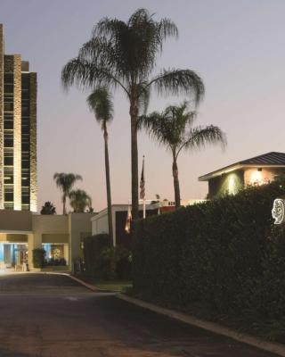 DoubleTree by Hilton Monrovia - Pasadena Area