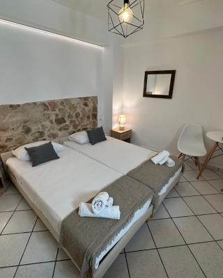 Valente Rooms Kythira