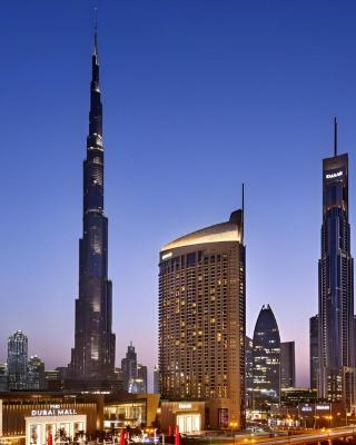Fashion avenue Dubai Mall -The Residence