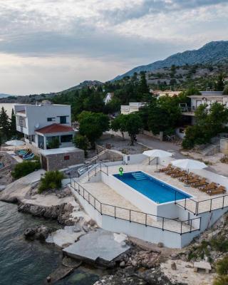 Luxury Villa Solis
