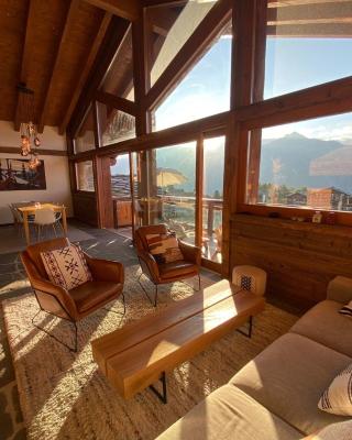 Duplex Spa Access in front of skislope by Jolidi
