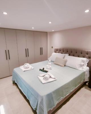 Avramiou Lofts