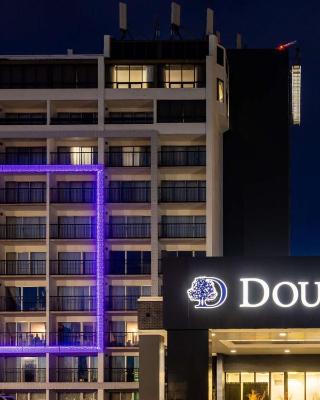 DoubleTree by Hilton Calgary North