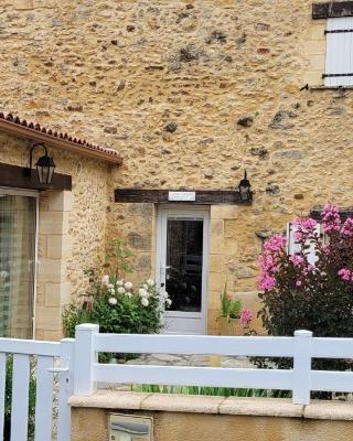 Gîte les Sauges Rouges 3 étoiles en Périgord Noir