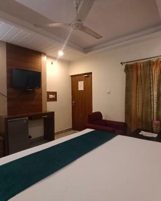 Hotel Ganga Azure@ Har Ki Pauri Road