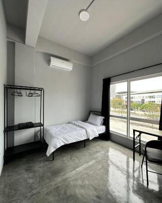 Be Right Back Loft - Bukit Mertajam
