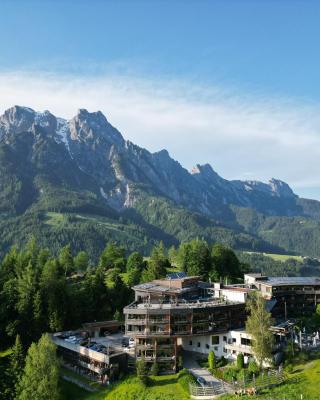 Holzhotel Forsthofalm