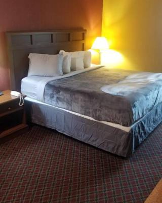 OSU 2 Queen Beds Hotel Room 133 Hot Tub Booking