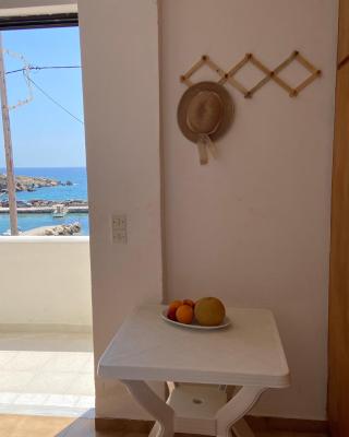 Coastal Charm - Sea View Room
