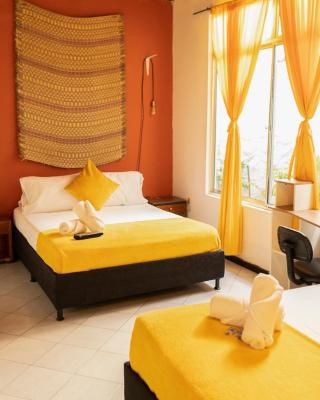 Africa house-Casa Hotel Laureles-La70