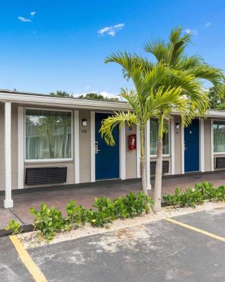 Travelodge by Wyndham Kissimmee Orlando