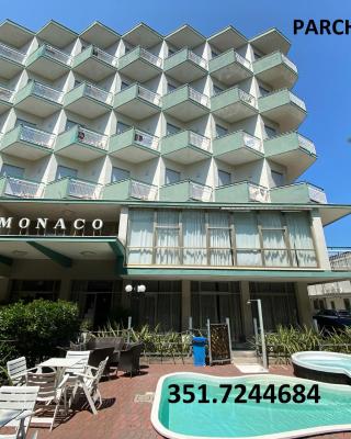 Hotel Monaco - parcheggio incluso e piscina - min 2 gg