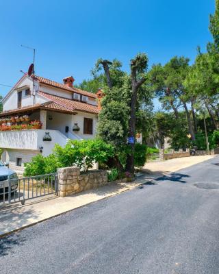 Apartments by the sea Artatore, Losinj - 2509