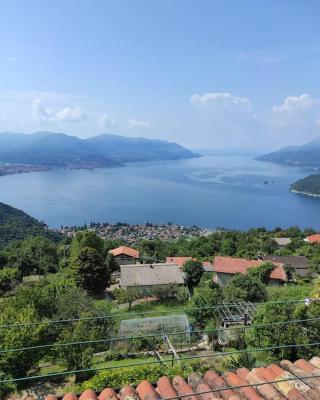 Appartamento vista sul lago