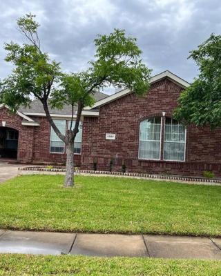 Spacious Luxury 3BD Oasis Home North Richland Hills Texas