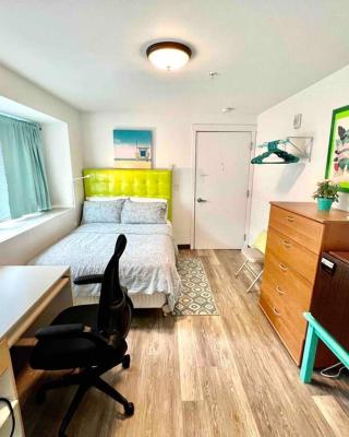 Micro Studio Apartment in University District- 10 Minutes walk to UW