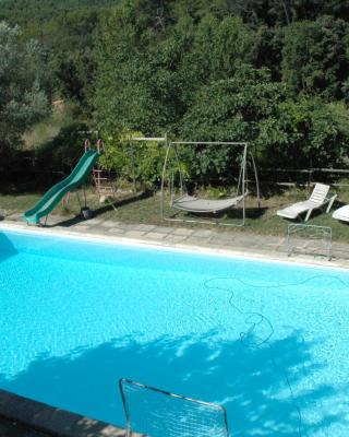 Maison d'hôtes éco-responsable avec piscine 6X12m LIRE L'ANNONCE VOTRE HÔTE SVP