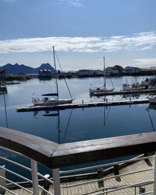 Svolvær Harbour Sea View Apt