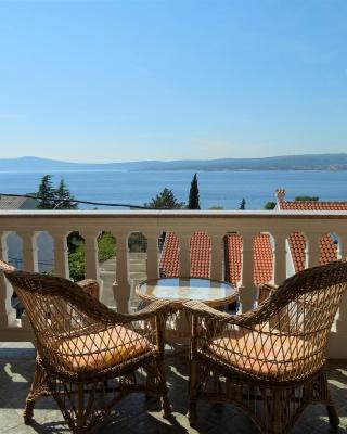 Apartmani Crikvenica 31062 - Vitomir