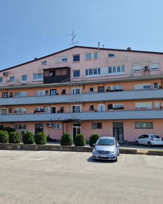 Apartman Majda